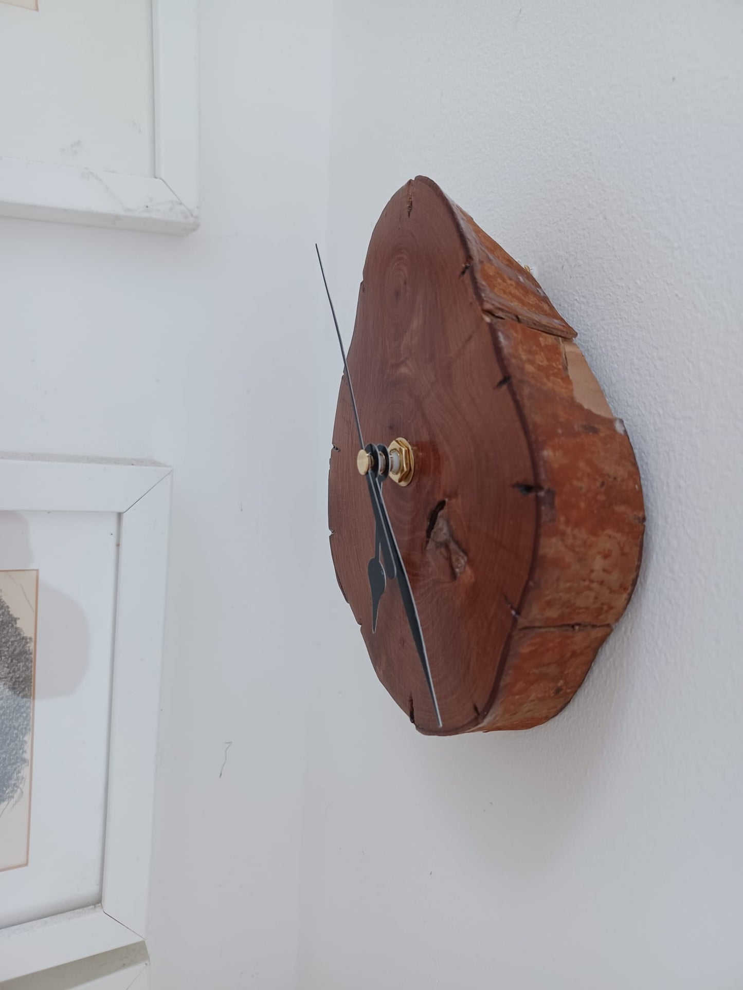 Wall clocks